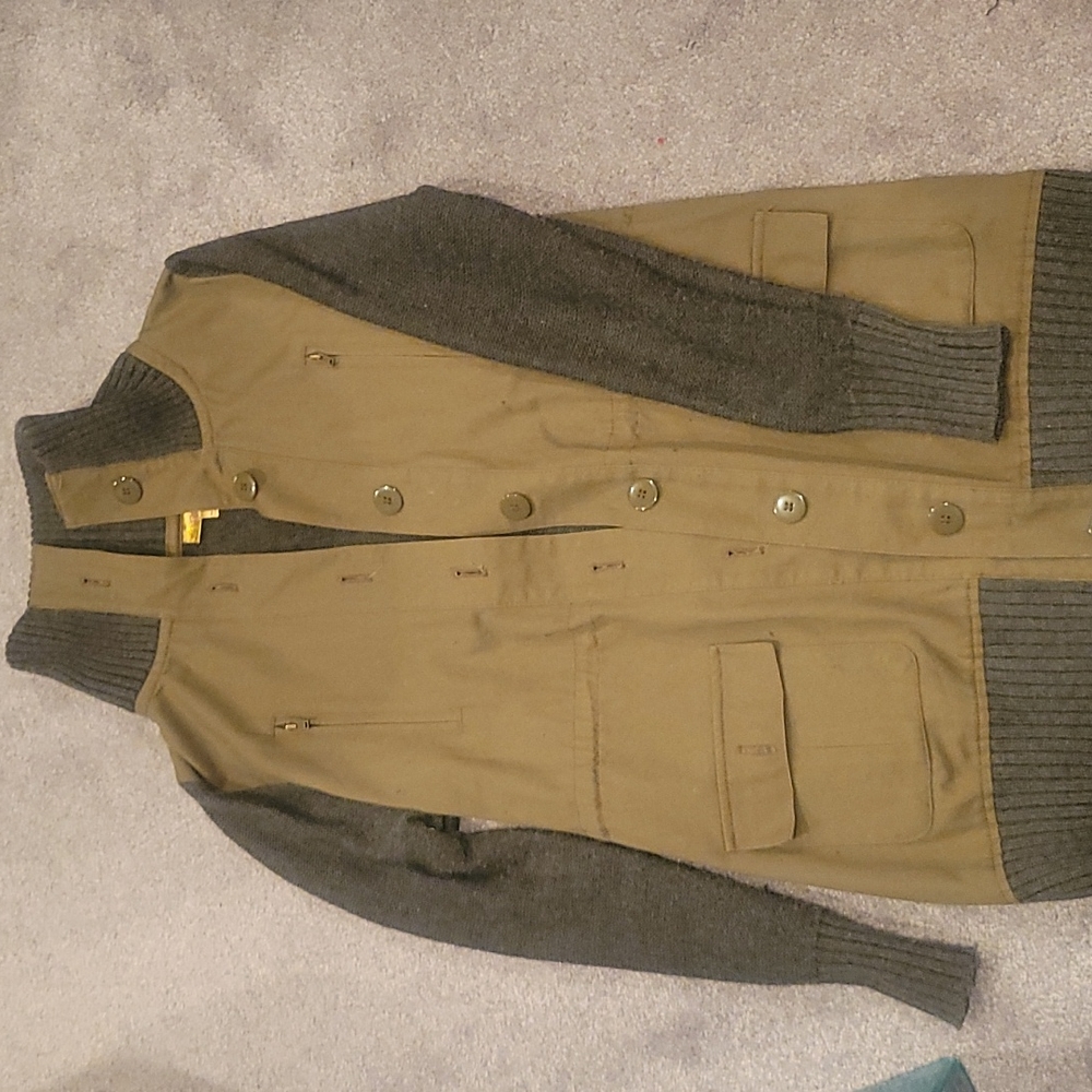 Vera Wang sweater jacket. Size Large